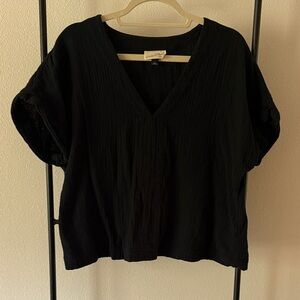 Universal Thread 100% cotton Black V-Neck Blouse